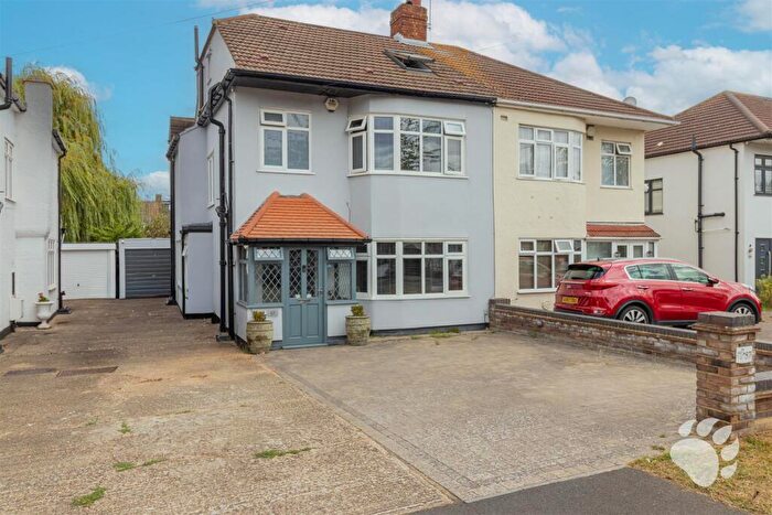 4 Bedroom Semi-Detached House For Sale In Redden Court Road, Harold Wood, RM3