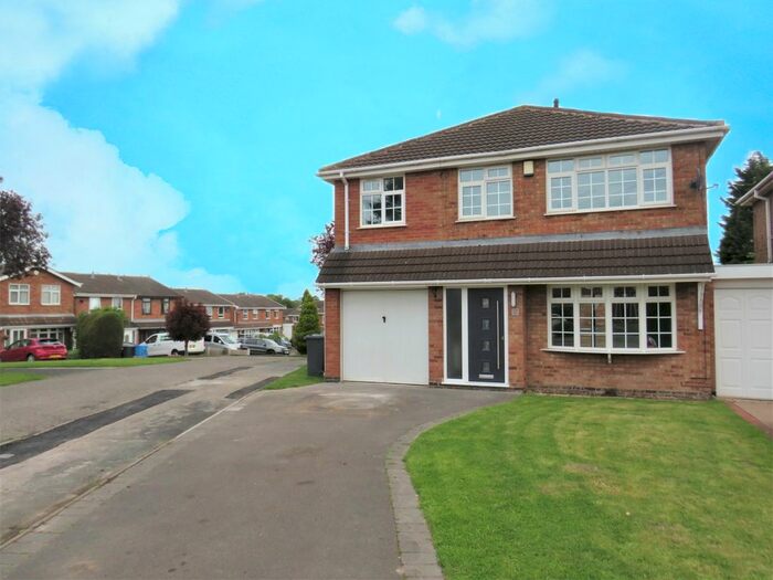 4 Bedroom Detached House To Rent In Kestrel Way, Cheslyn Hay, Walsall, WS6