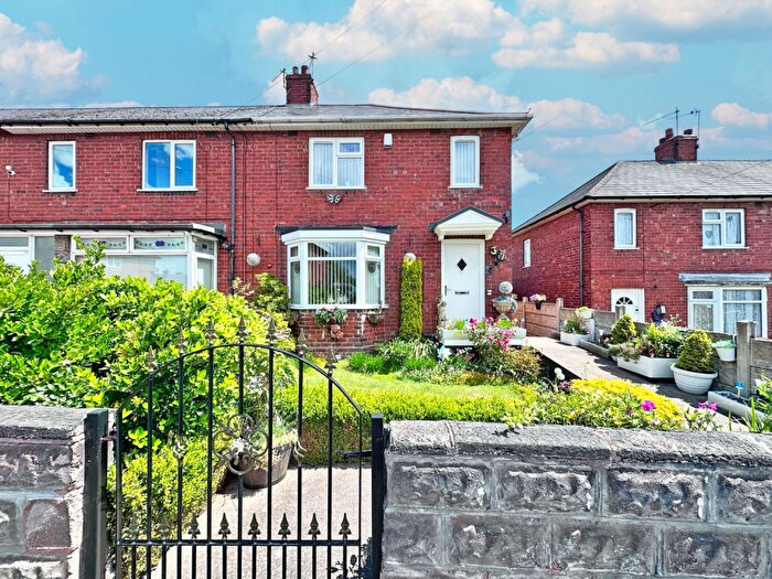 3 Bedroom End Of Terrace House For Sale In Poultney Street, West Bromwich, ., B70