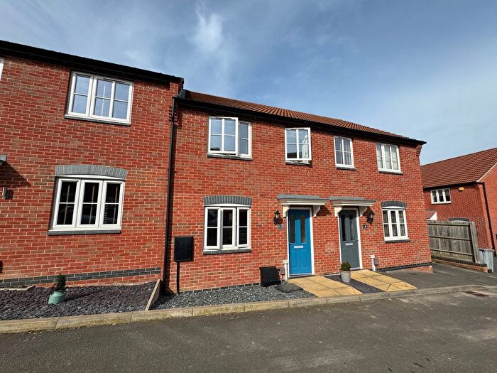 3 Bedroom Terraced House To Rent In Jameston Close, Grantham, NG31