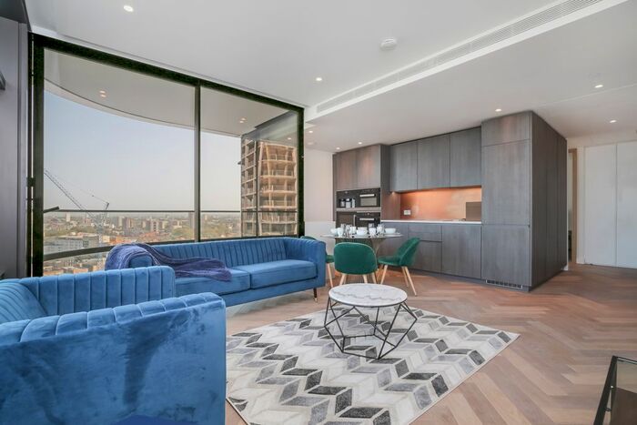 2 Bedroom Flat To Rent In Principal Tower, Place, London, EC2A