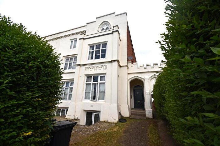 1 Bedroom Flat To Rent In Warwick Place, Leamington Spa, CV32