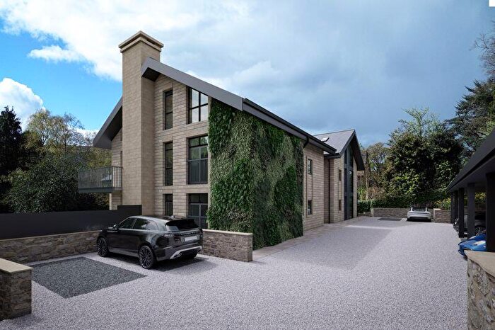 3 Bedroom Apartment For Sale In Robin HIll, Ilkley, LS29