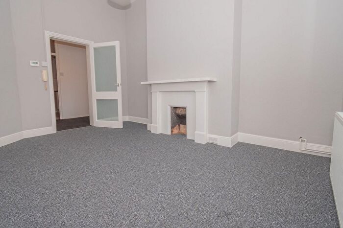 1 Bedroom Flat To Rent In High Street, Ramsgate, CT11
