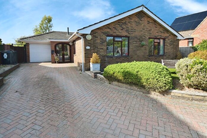 4 Bedroom Detached Bungalow For Sale In Nett Road, Shrewton, SP3