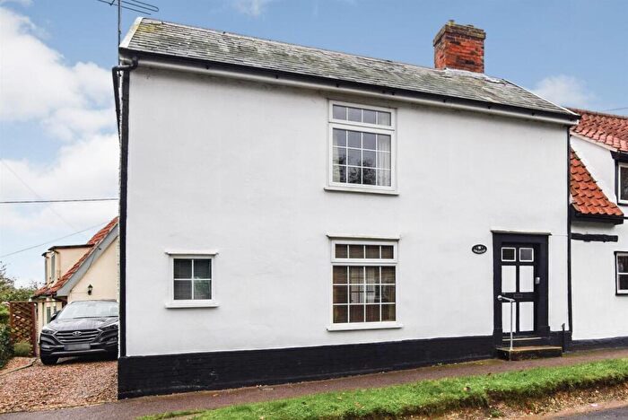 2 Bedroom Cottage To Rent In Church Street, Hundon, Sudbury, CO10