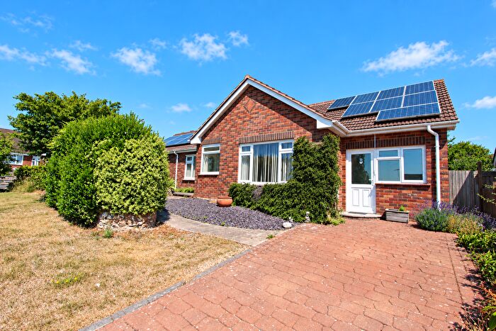 3 Bedroom Detached House For Sale In St Mary's Park, Ottery St Mary, EX11