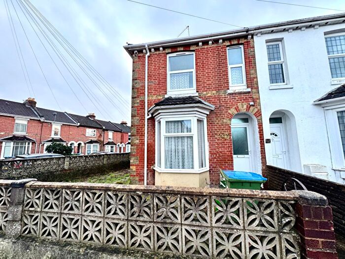 3 Bedroom Property To Rent In Heysham Road, Southampton, SO15