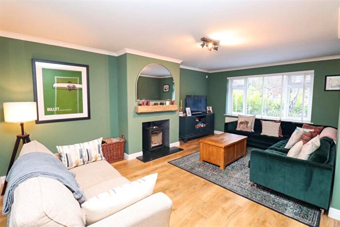 4 Bedroom Detached House For Sale In Tavistock Road, Fleet, GU51
