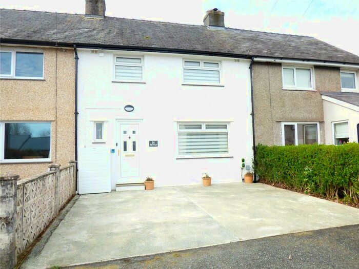 3 Bedroom Terraced House For Sale In Caerhun, Bangor, Gwynedd, LL57