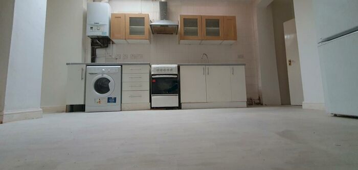 1 Bedroom Flat To Rent In Flat, Stoney Lane, Balsall Heath, B12