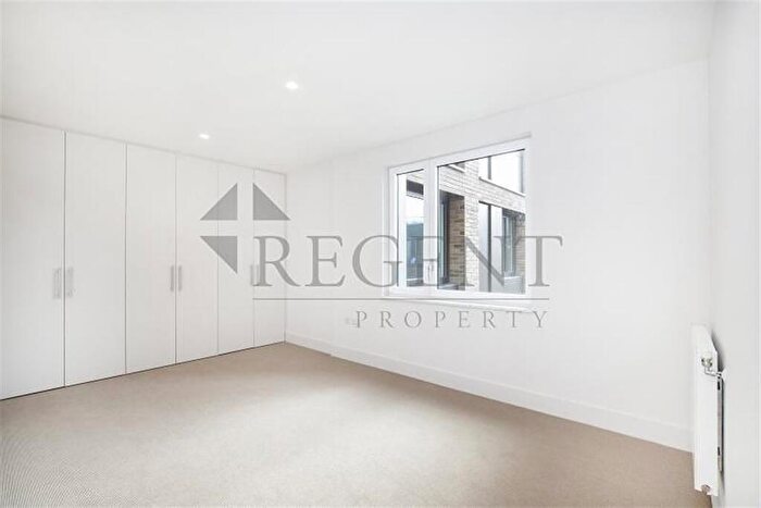 2 Bedroom Apartment To Rent In Fusion Apartments, Deptford, SE14