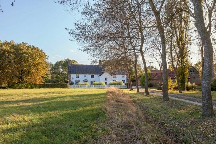 4 Bedroom Farm House For Sale In Great Common Road, Ilketshall St. Andrew, Beccles, NR34