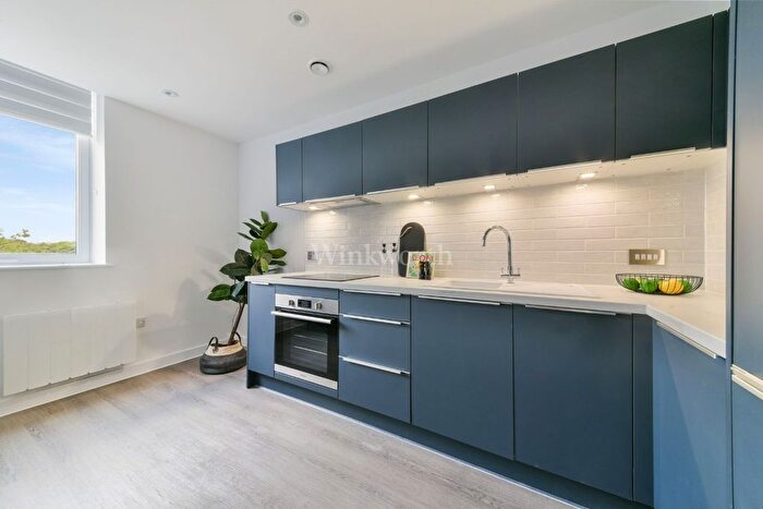 2 Bedroom Flat To Rent In Beckenham Road, Beckenham, BR3