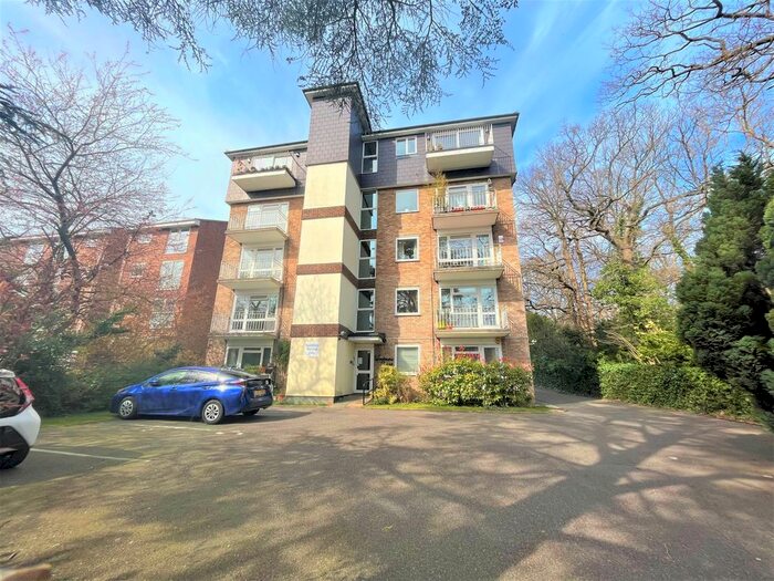 2 Bedroom Flat To Rent In Westmoreland Road, Bromley, BR2