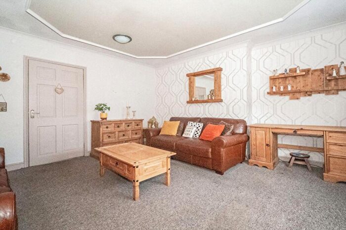 2 Bedroom Semi-Detached House For Sale In Mill Road, Harthill, ML7
