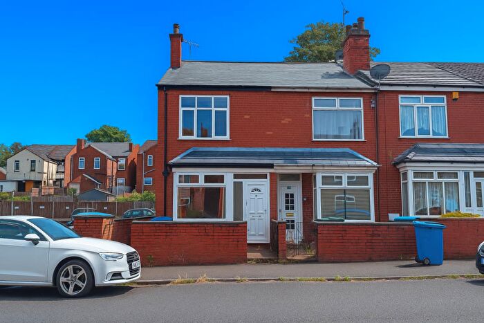 3 Bedroom End Of Terrace House To Rent In Scarcliffe Street, Mansfield, NG18