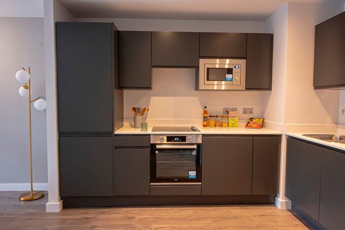 1 Bedroom Flat For Sale In Merchants Wharf, Manchester, M5