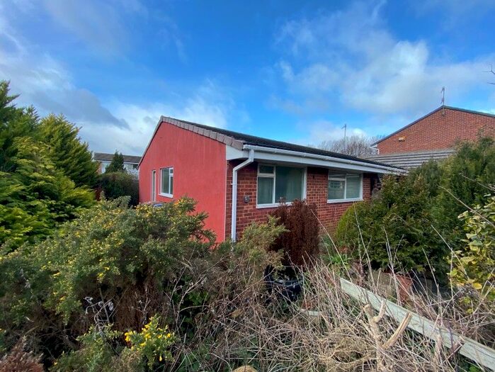2 Bedroom Bungalow For Sale In Vine Close, Guisborough, Cleveland, TS14