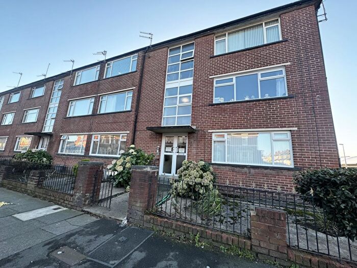 2 Bedroom Flat To Rent In Grasmere Road, Blackpool, Lancashire., FY1