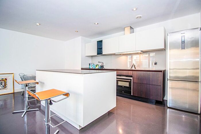 1 Bedroom Flat To Rent In Drysdale Street, London, N1