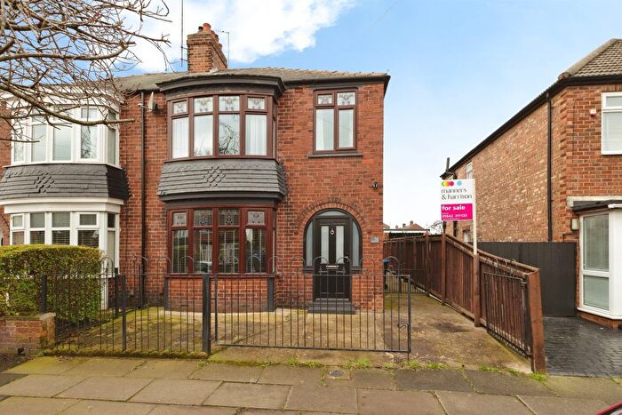 3 Bedroom Semi Detached House For Sale In Southwell Road, Middlesbrough, TS5