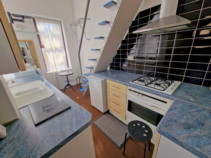 1 Bedroom Terraced House For Sale In Spring Street, Ramsbottom, Ideal