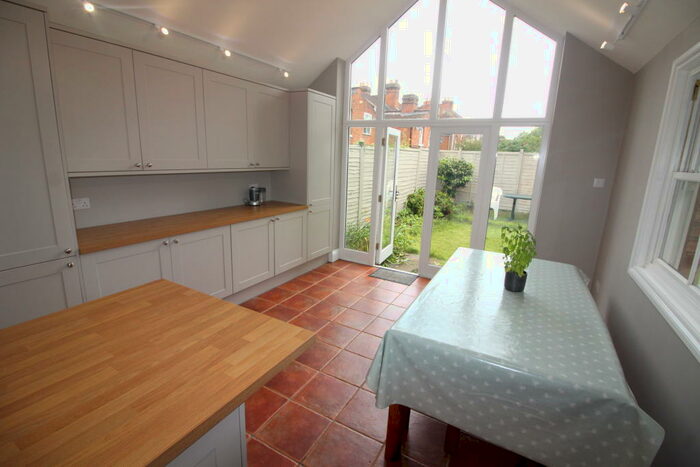 1 Bedroom Apartment To Rent In Avenue Road, Leamington Spa, CV31