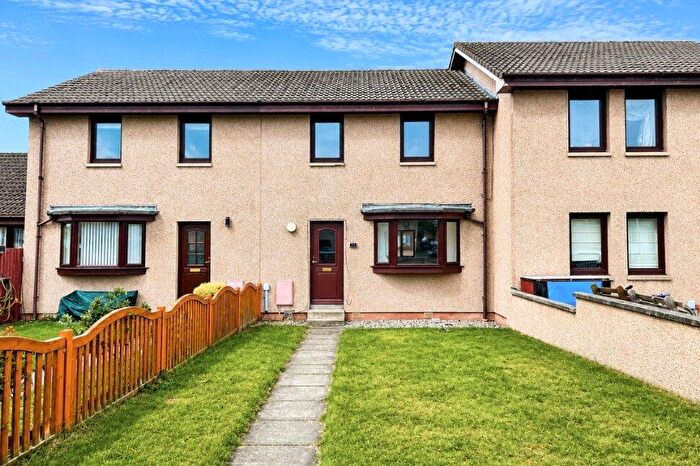 3 Bedroom Terraced House For Sale In Springfield Drive, Elgin, Moray, IV30