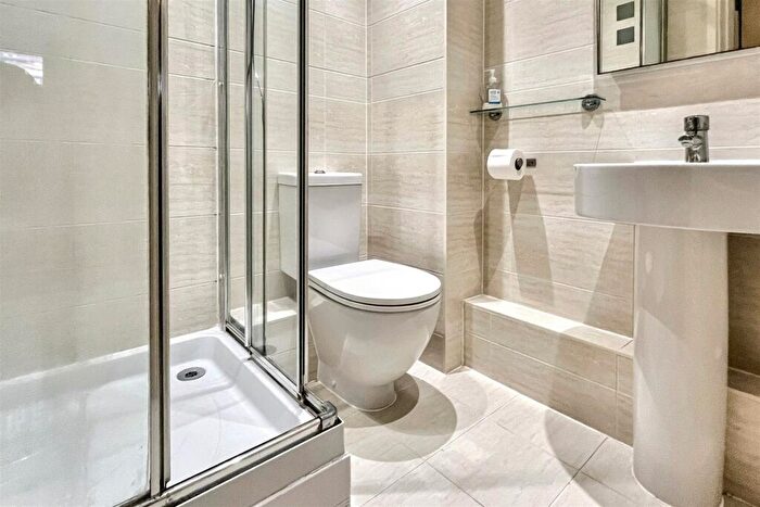 2 Bedroom Flat For Sale In Southampton, SO14