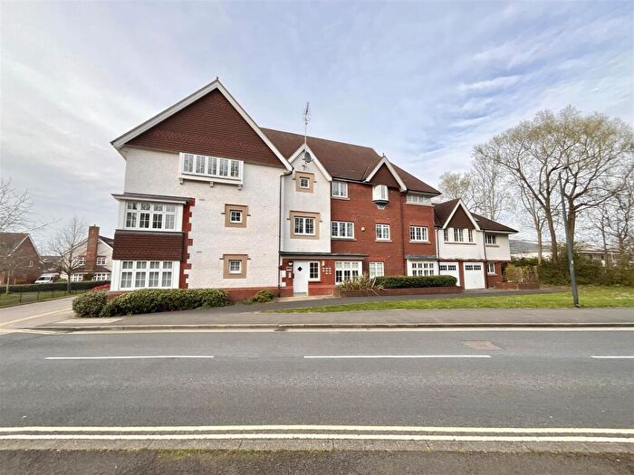 2 Bedroom Apartment To Rent In Long Down Avenue, Bristol, BS16