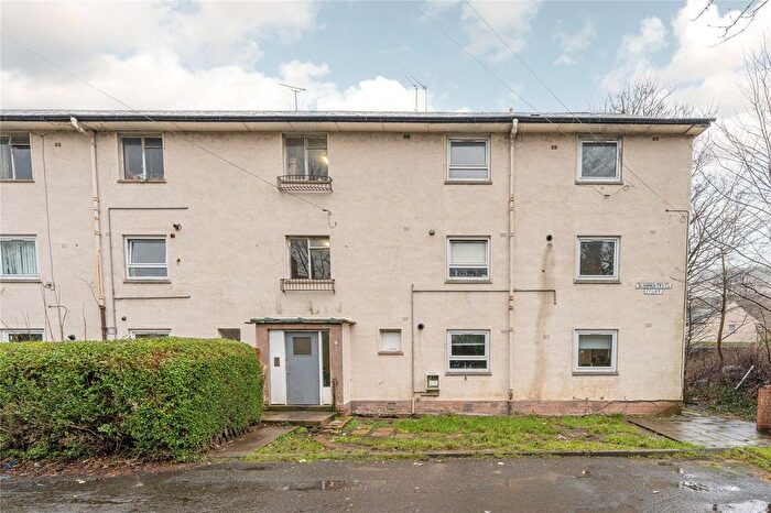 2 Bedroom Flat For Sale In Summertrees Court, Edinburgh, EH16