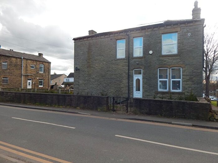 4 Bedroom Detached House To Rent In Chapel Lane, Heckmondwike, WF16