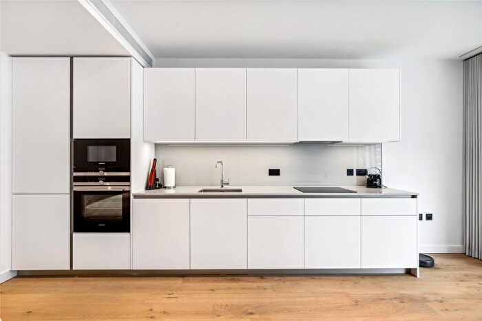 1 Bedroom Apartment To Rent In Electric Boulevard, London, SW11