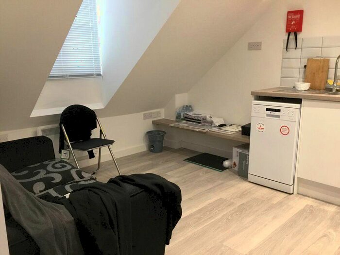 1 Bedroom Flat To Rent In Queningate Court, Canterbury Ref -, CT1