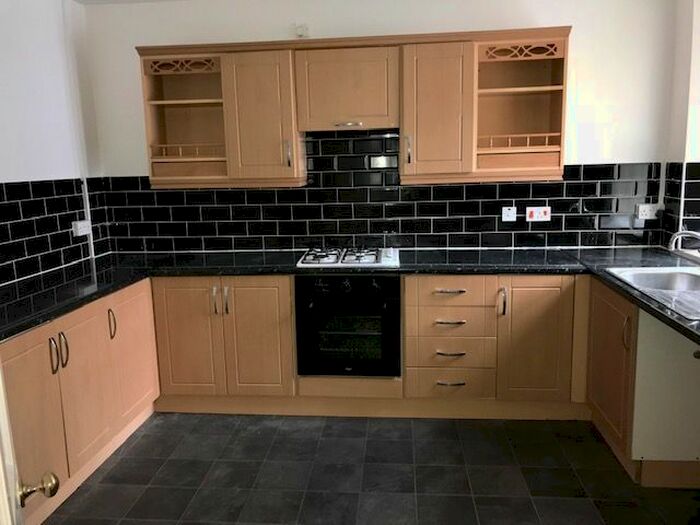 3 Bedroom Flat To Rent In Cross Street, Blaenavon, Pontypool, Torfaen NP4
