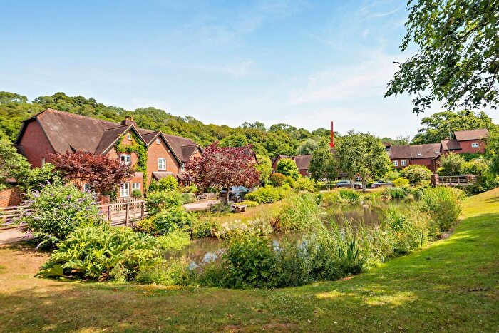 3 Bedroom Terraced House For Sale In Mill Lane, Albury, GU5