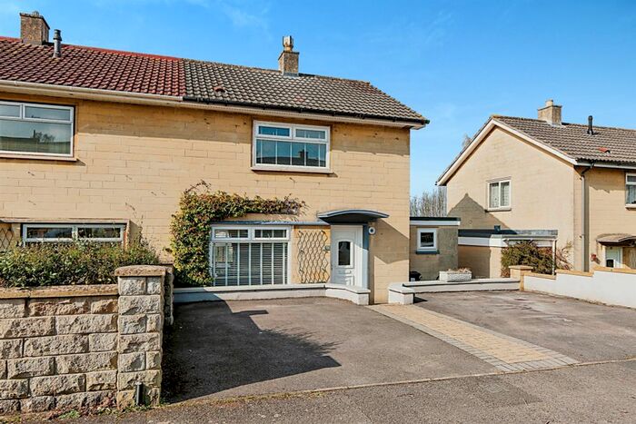2 Bedroom Semi-Detached House For Sale In Sheridan Road, Twerton, Bath, BA2