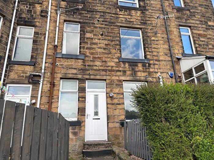 2 Bedroom Terraced House For Sale In Oak Street, Keighley, West Yorkshire, BD22