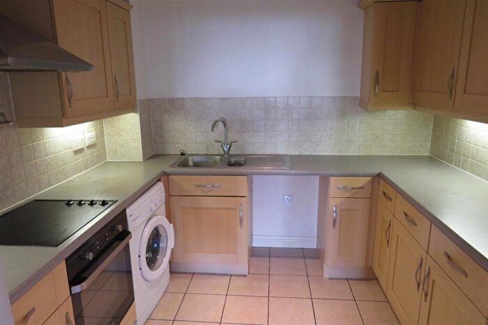 1 Bedroom Apartment To Rent In Archers Road, Southampton, SO15