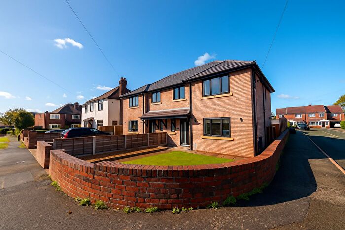 3 Bedroom Semi-Detached House For Sale In South West Avenue, Bollington, Macclesfield, SK10