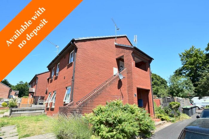 Studio To Rent In No Deposit Option Available - Hathaway Gardens, Waterlooville, PO7