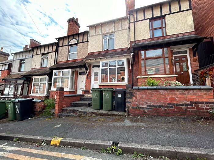 3 Bedroom Property To Rent In Mount Street, Redditch, B98
