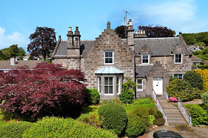 1 Bedroom Flat For Sale In Dungeith House, Banchory, AB31