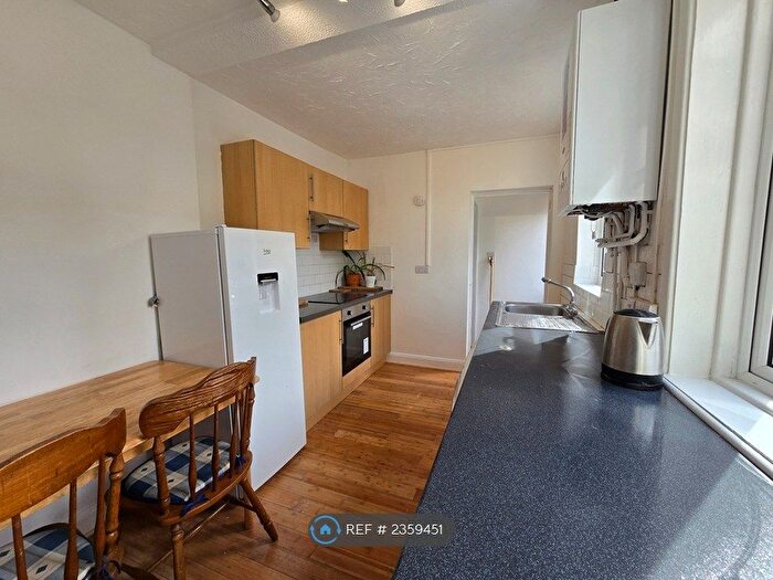 2 Bedroom Flat To Rent In Dereham Road, Norwich, NR2