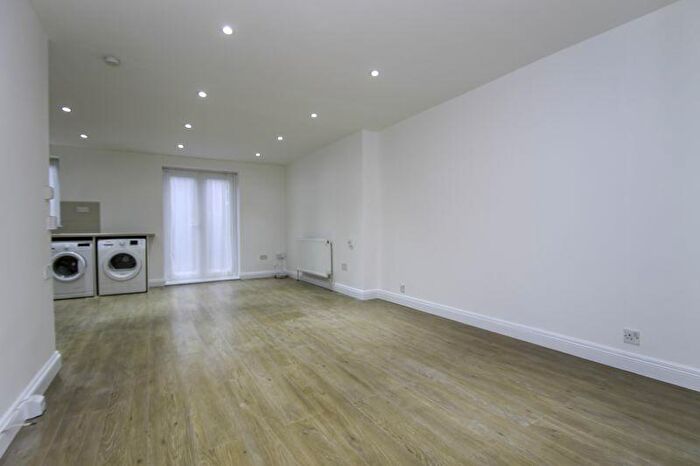 4 Bedroom Terraced House To Rent In Langton Grove, Northwood, Middlesex, HA6