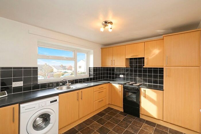 2 Bedroom Terraced House To Rent In Springfield Road, Barlow, S18