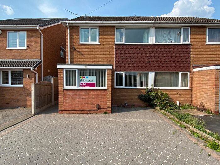 3 Bedroom Semi Detached House To Rent In Winds Point, Hagley, Stourbridge, DY9
