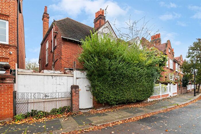 3 Bedroom Semi Detached House For Sale In Marlborough Crescent, London, W4