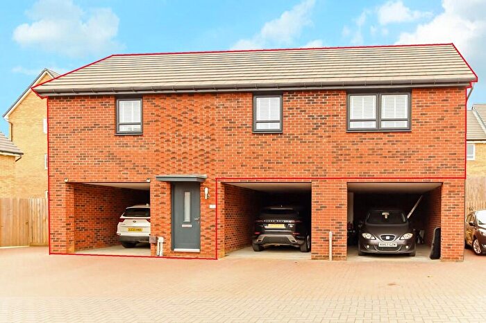 2 Bedroom Maisonette To Rent In Bunnet Road, Wellingborough, NN8